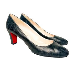 Christian Louboutin Black Cracked Leather Round Toe Pump size 42